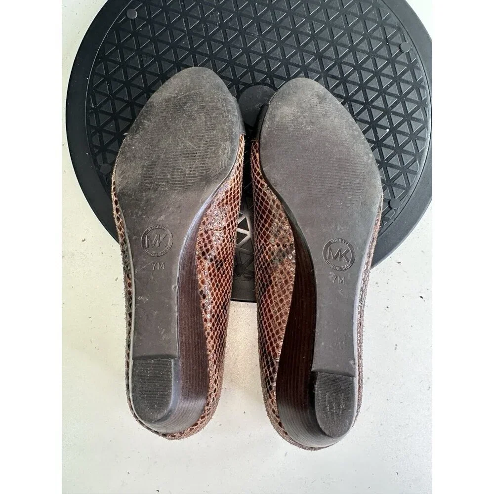 MK Michael Kors Wooden Wedge Python Heel Sz 7 M